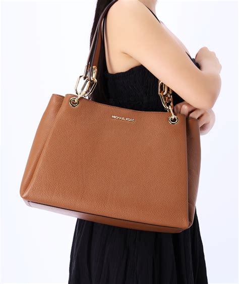 michael kors trisha leather bag.